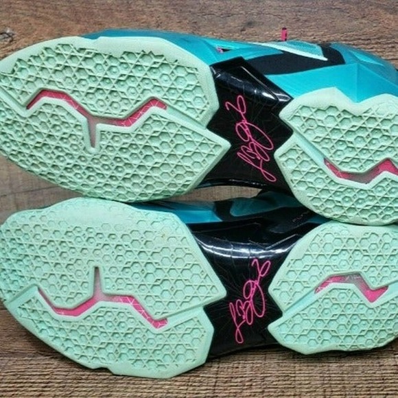 Mens 11.5 - Nike Lebron 11 XI South Beach 2014 Sneakers Shoes 616175-330
